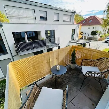 Lejlighed Oasis De Tranquilidad En Descubre Tu Alojamiento Perfecto En Zona Residencial Exclusiva München