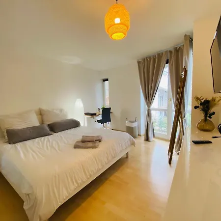 Lejlighed Oasis De Tranquilidad En Descubre Tu Alojamiento Perfecto En Zona Residencial Exclusiva *