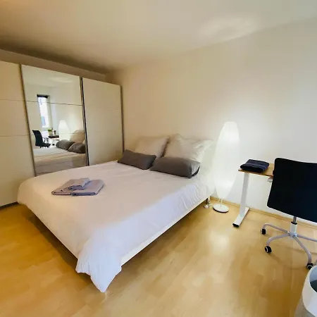 Lejlighed Oasis De Tranquilidad En Descubre Tu Alojamiento Perfecto En Zona Residencial Exclusiva München