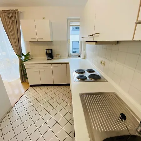 Oasis De Tranquilidad En Descubre Tu Alojamiento Perfecto En Zona Residencial Exclusiva München